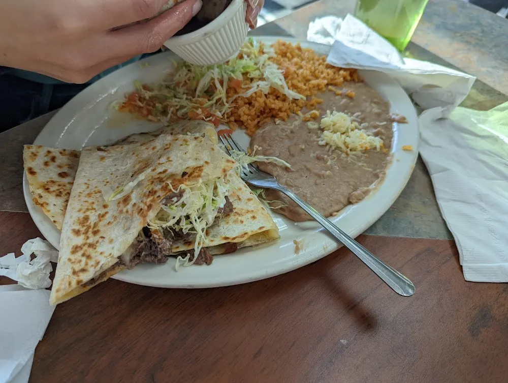 Quesadilla Gigante Giant Quesadilla